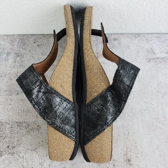 TAOS Lucy Thong Sandals Comfort Shoes Cork Platform Snakeskin Slip-On size 39 - Picture 4 of 11